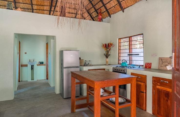 Kauluzi House South Luangwa National Park - Image 11