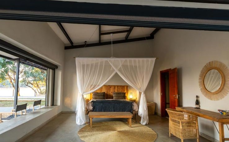 Kauluzi House South Luangwa National Park - Image 16