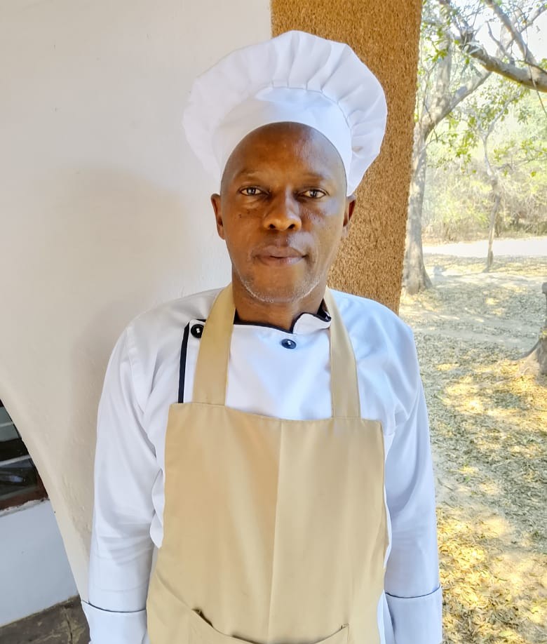 Reuben Chulu - Kitchen